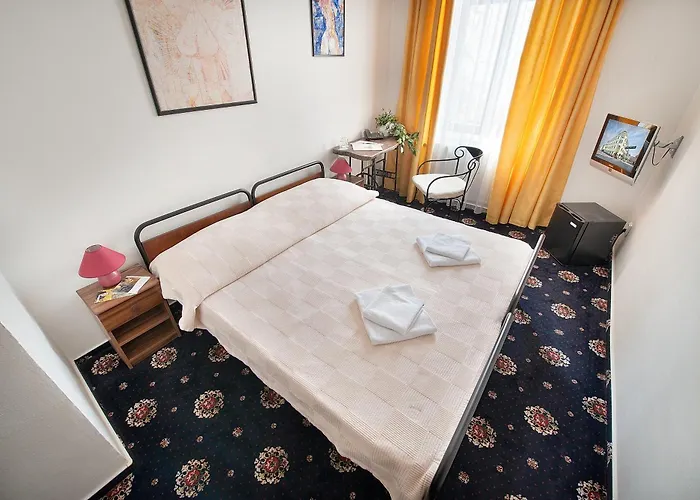 Brioni Boutique 4* 4*