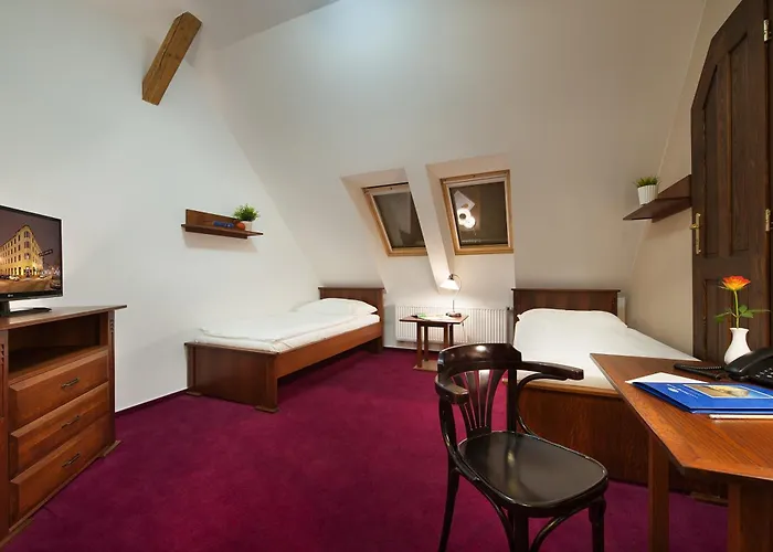 Brioni Boutique 4*